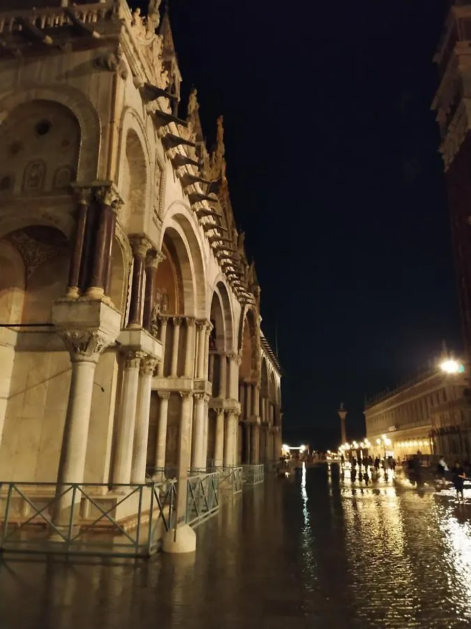 B&B Ca Del Poeta Venice 0*,  Italy